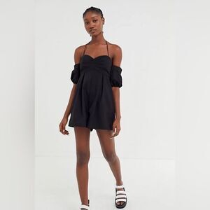 Urban Outfitters Cold Shoulder Halter Romper Size Small